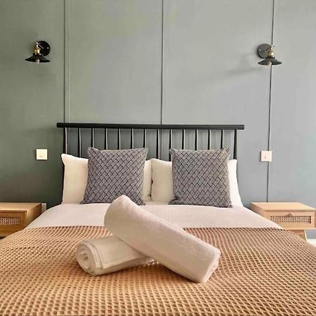 Spacious 3 Bedroom Home In Glasgow - Free Parking Ngoại thất bức ảnh