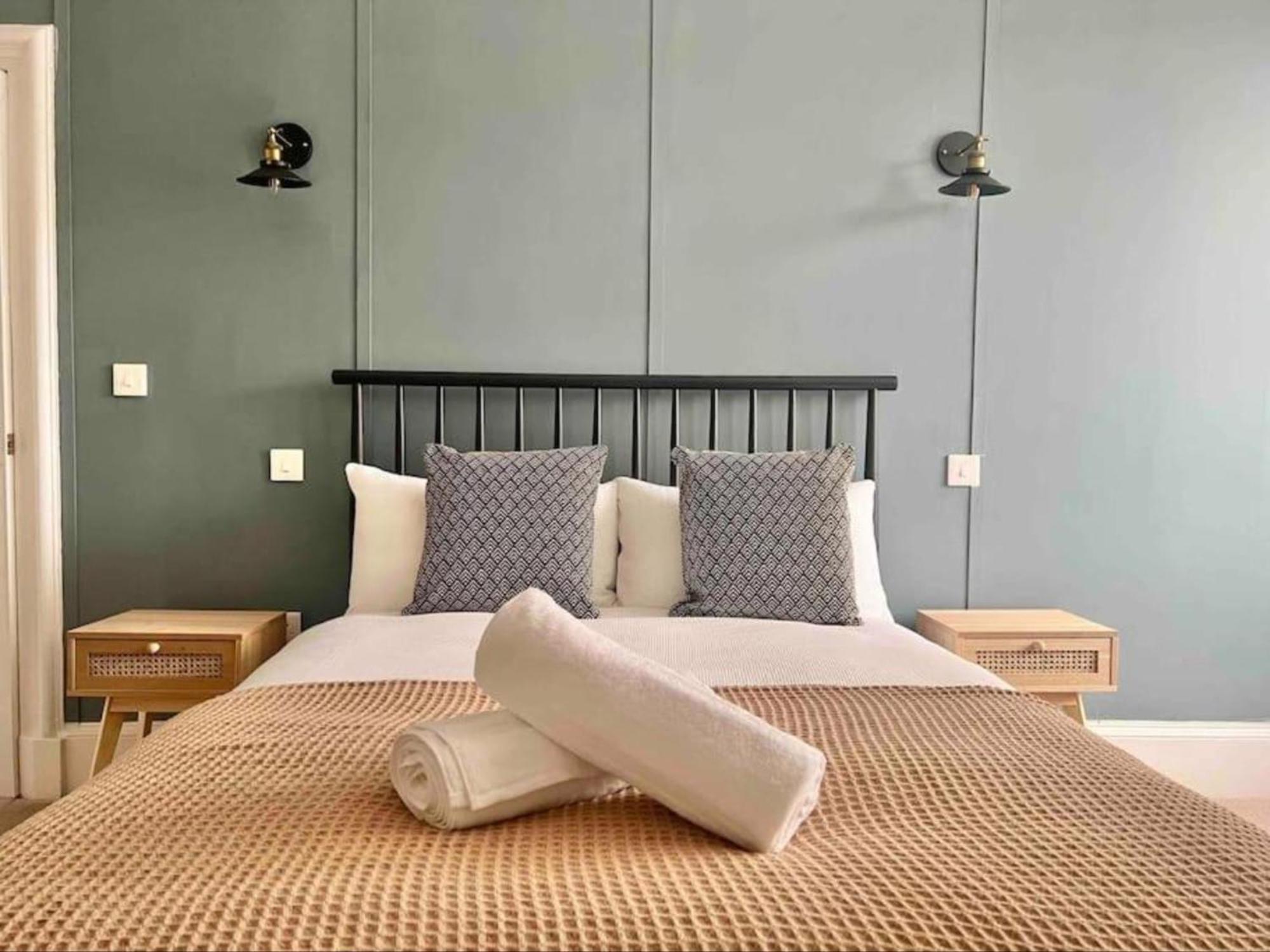 Spacious 3 Bedroom Home In Glasgow - Free Parking Ngoại thất bức ảnh